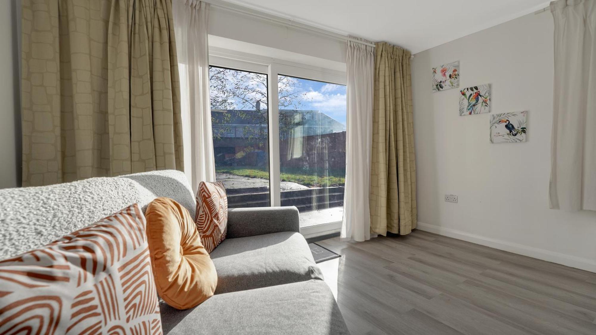Place To Stay In Longbridge Barking  Esterno foto